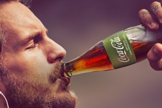 Coca-Cola lança no Brasil versão com stevia e 50% menos açúcares